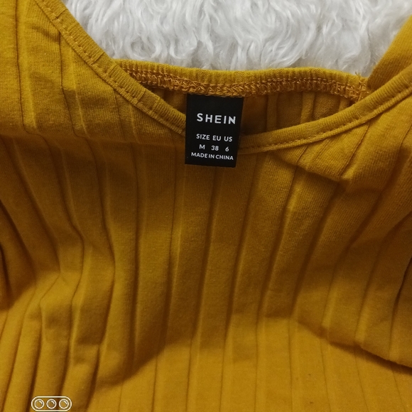 NEW MIDI FITTED DRESS - Picture 3 of 4